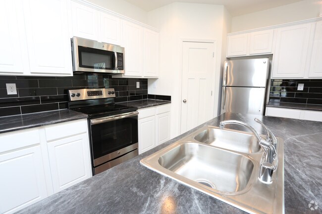 2HAB, 2.5BA - 1,300 ft² - Cocina - Emerald Twenty Four