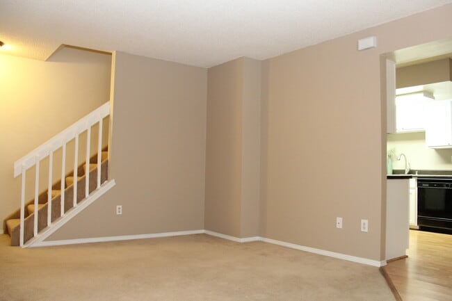 Photo - 1364 Firefly Cir Apartment