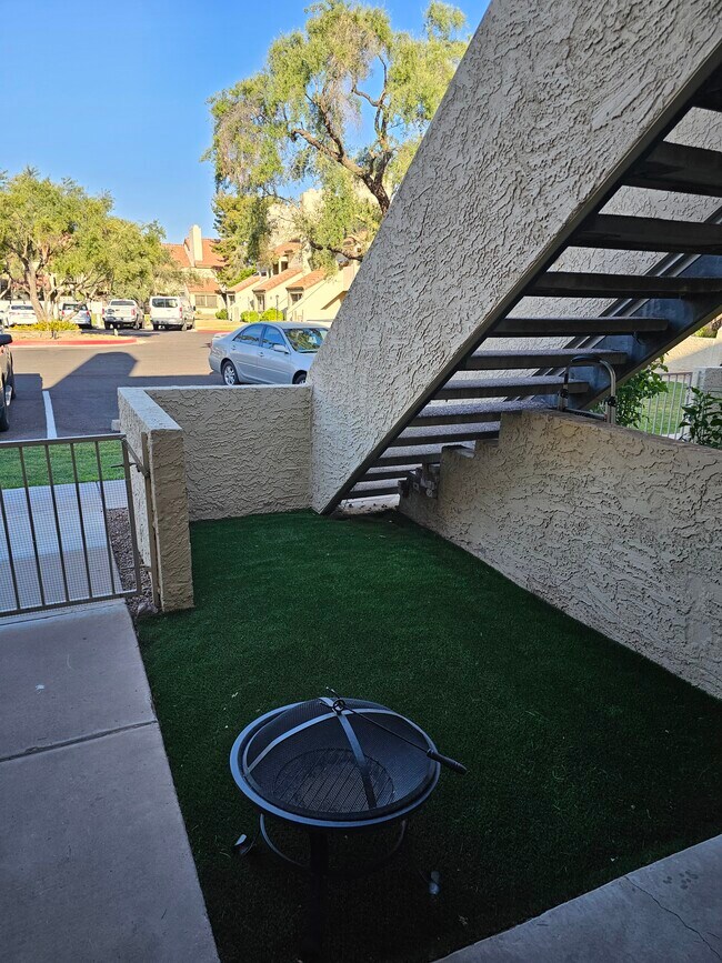 Front patio with artificial turf - 30 E Brown Rd