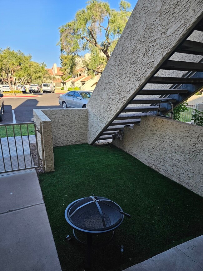 Front patio with artificial turf - 30 E Brown Rd