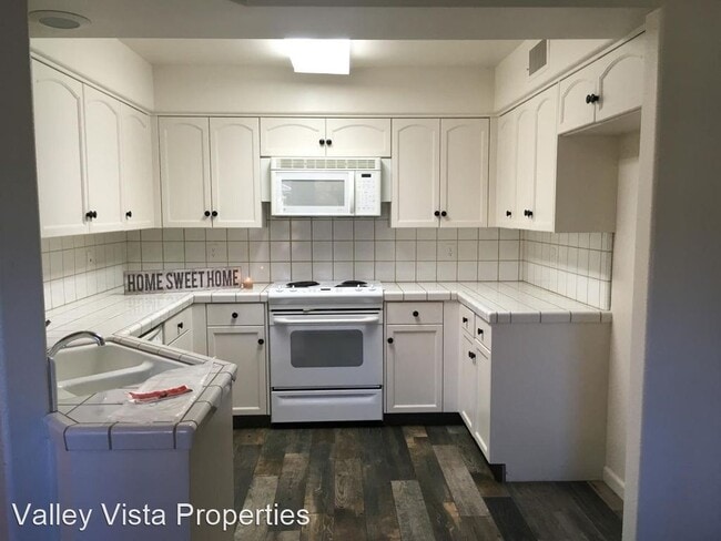 Building Photo - 3 br, 2 bath House - 1321 E La France Drive