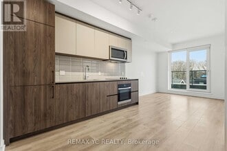 Building Photo - 150 Logan Ave