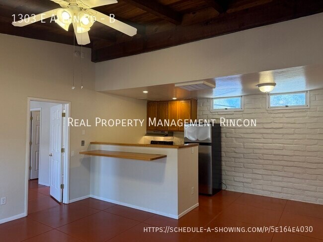 Foto del edificio - 1303 E Allen Rd