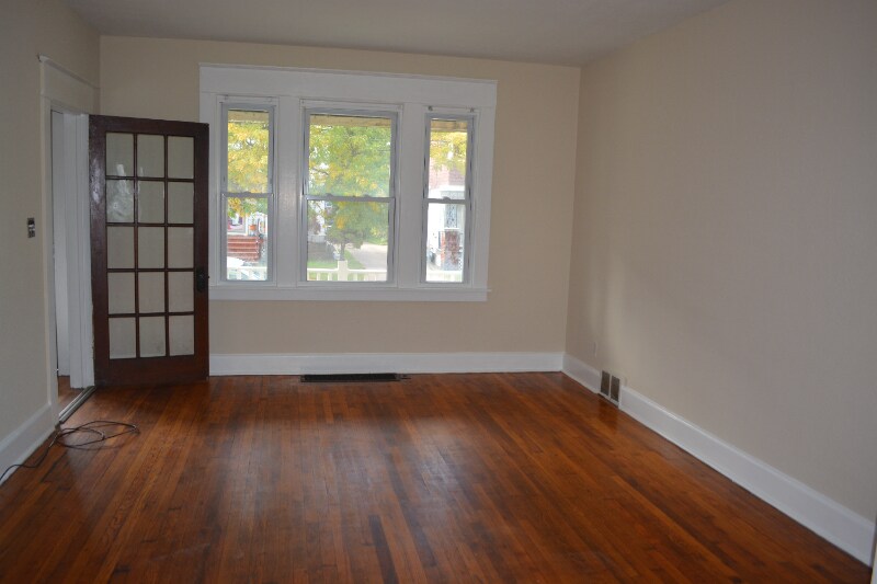 1621 Dudley Ave, Utica, NY 13501 Apartment for Rent in Utica, NY