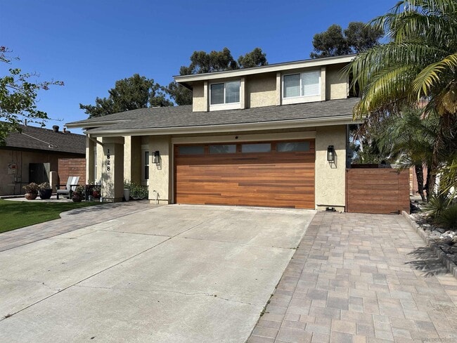 Building Photo - 1828 Ballina Dr