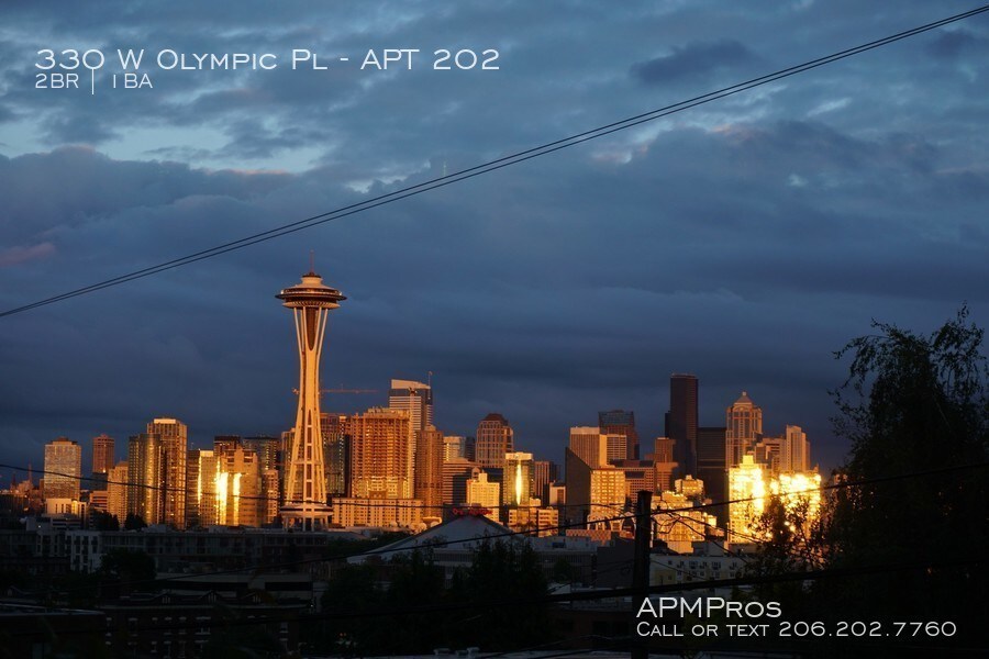 Primary Photo - 330 W Olympic Pl