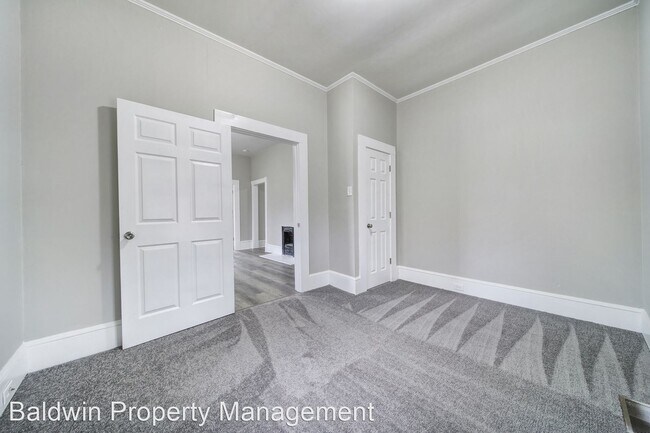 Building Photo - 3 br, 2 bath House - 405 S Hudson St