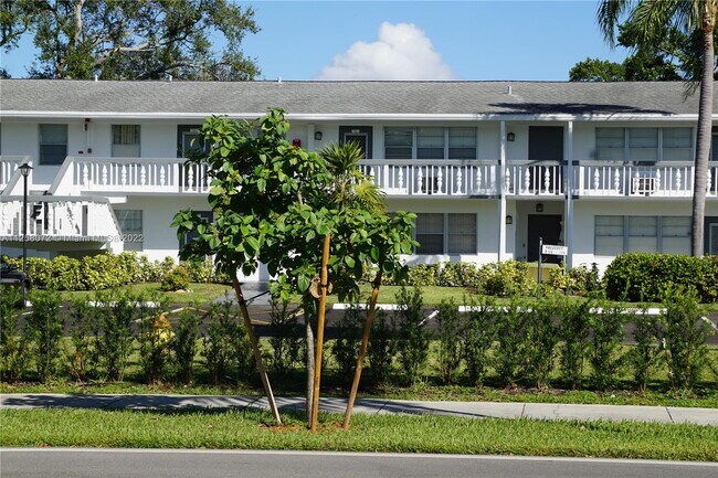 Building Photo - 122 Prescott F