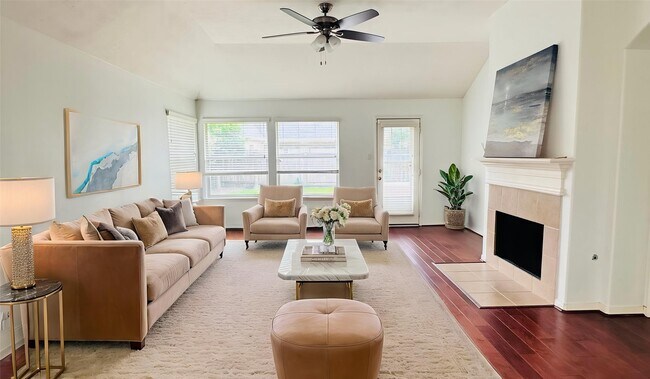 Foto del edificio - 25023 Ivy Trace Ln