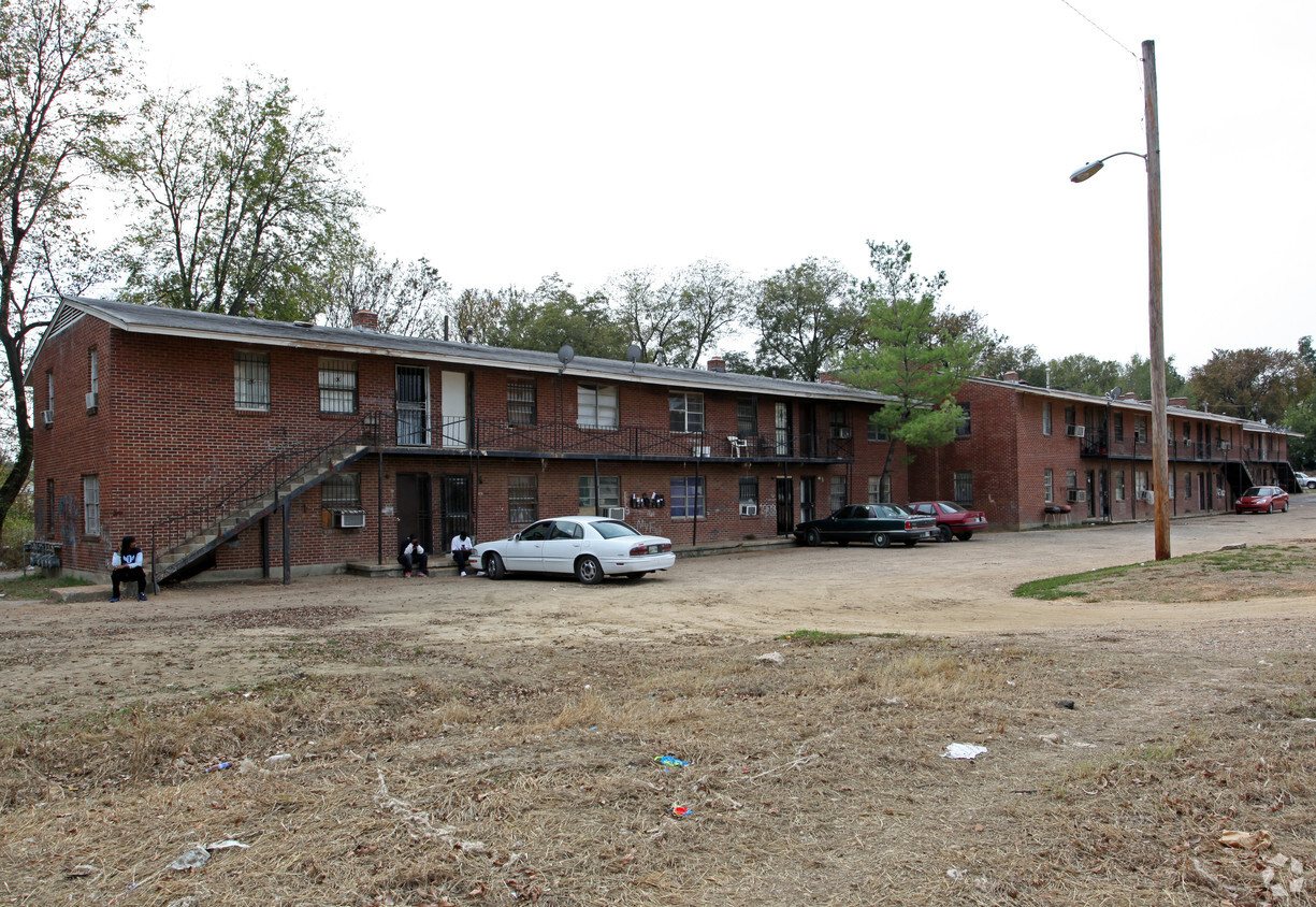 Building Photo - 480-484 Tillman St