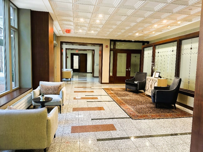 Foto del edificio - 152 Campau Cir NW