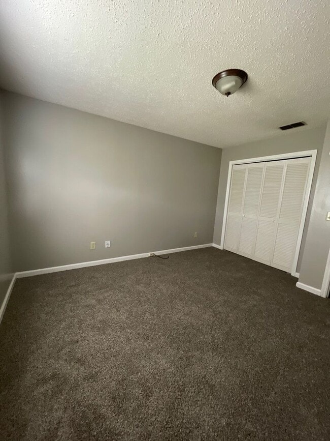 Building Photo - 3638 Barfield Crescent Rd