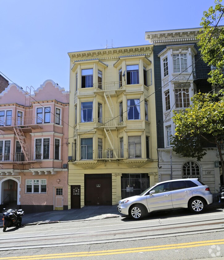 Primary Photo - 1135 Hyde St