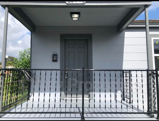 Foto del edificio - 804 Garden Rd