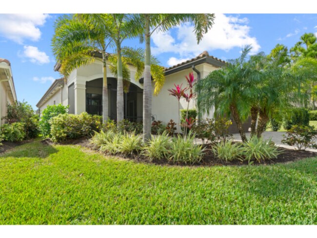 Building Photo - Newly listed Furnished single family home ...