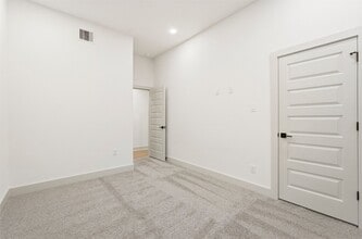 Building Photo - 9819 Turnbow St