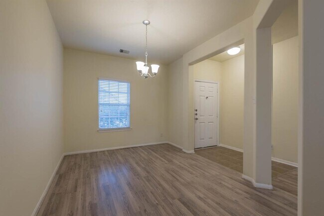 Foto del edificio - 17407 Blackstone Trails Dr