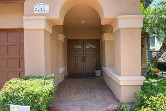 Foto del edificio - 22451 Birchcrest