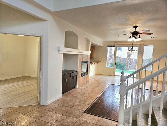 Building Photo - 9565 W Spring Blush Ave