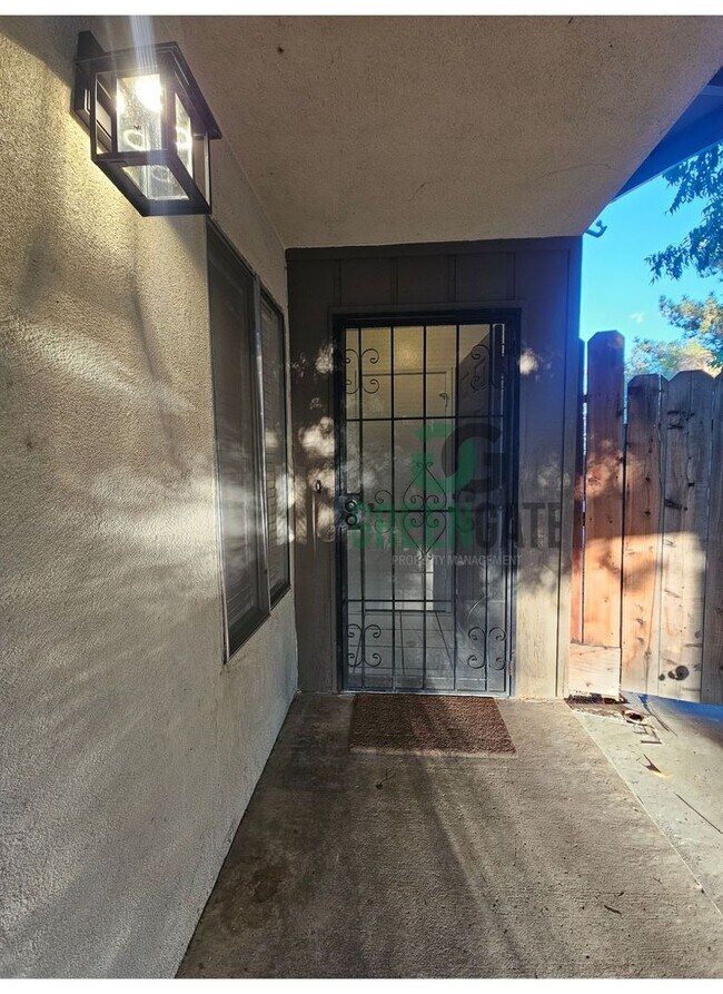 Foto del edificio - 901-903 Whitemarsh Way