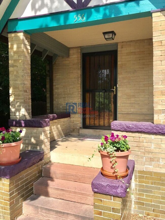 Foto del edificio - 556 S Pearl St