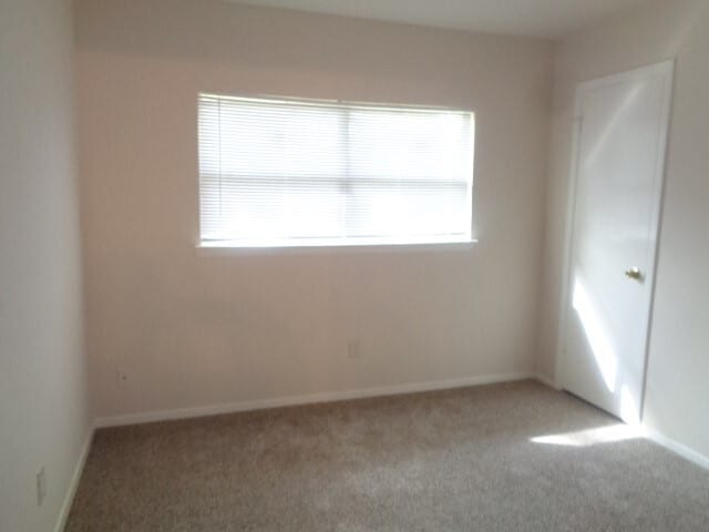 Foto del edificio - 8402 Lone Bridge Ln