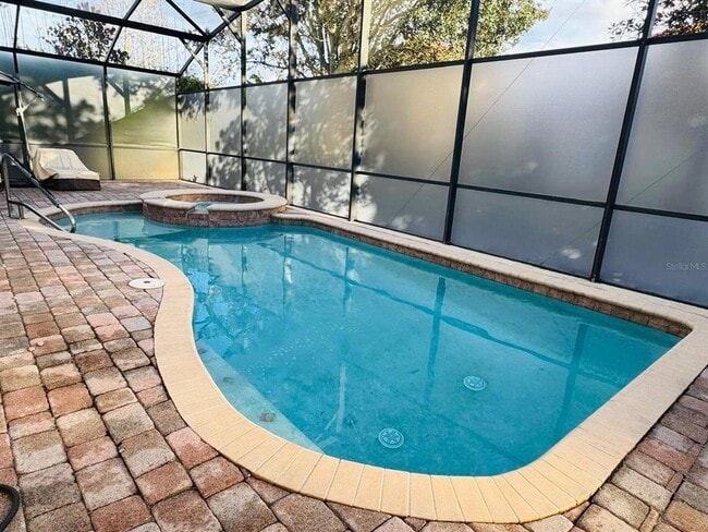 Building Photo - 11745 Via Lucerna Cir