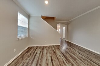 Building Photo - 20750 Pine Rain Ct