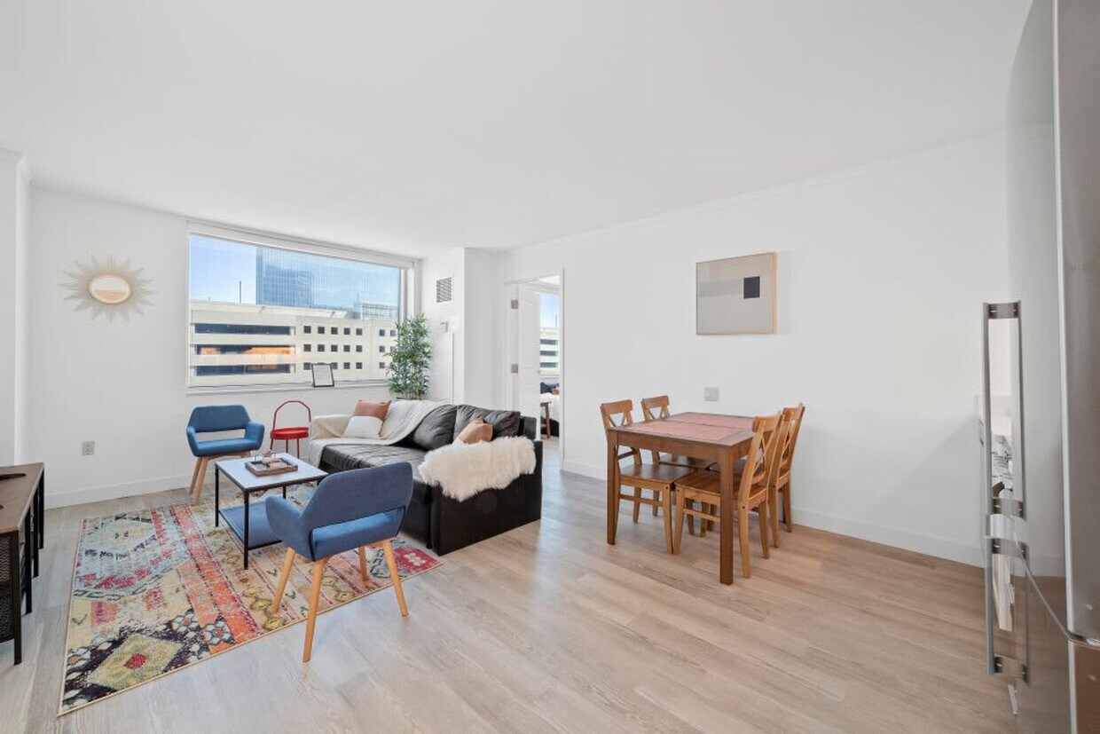 Foto principal - 810 Pacific Ave
