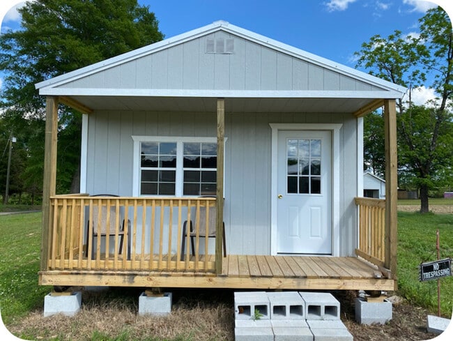 Front porch! - 1201 Sanders Rd