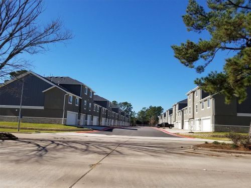 Foto del edificio - 10535 Mills Rd