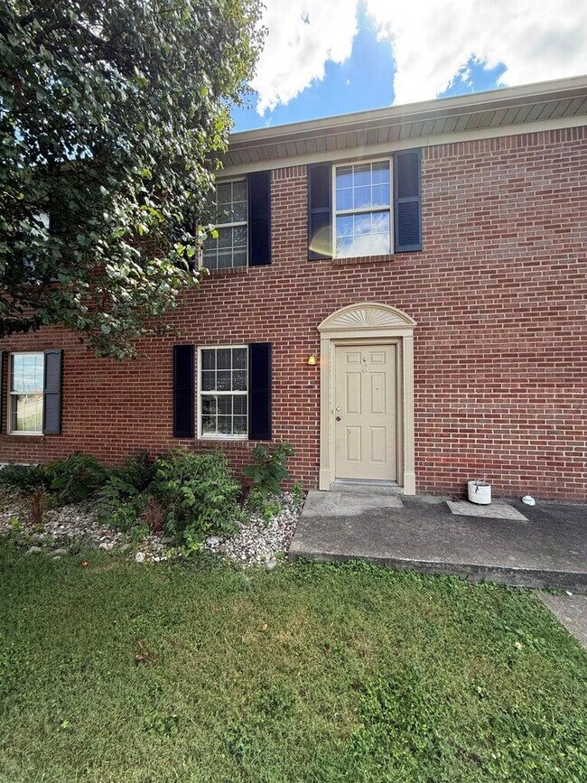 Building Photo - 1112 Richmond Green Dr