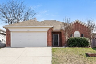 Building Photo - 6460 Downeast Dr