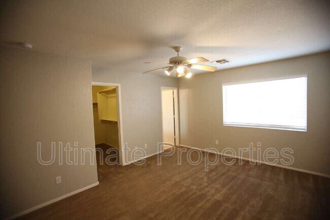 Building Photo - 15312 W Watson Ln