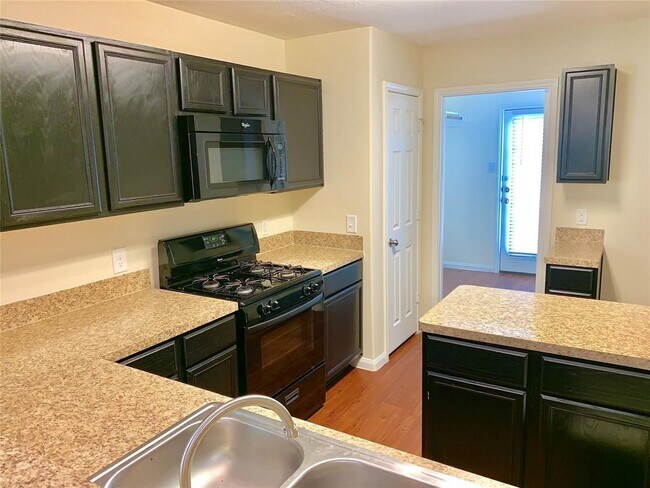 Foto del edificio - 15535 Kiplands Bend Dr