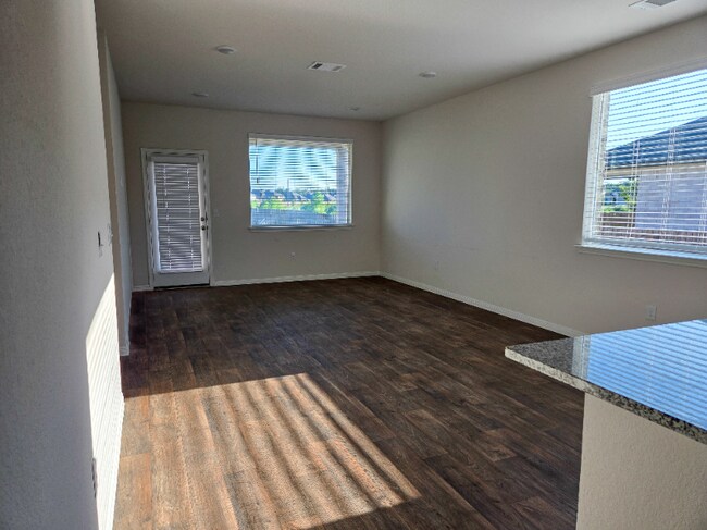 Foto del edificio - 109 Brody Ln