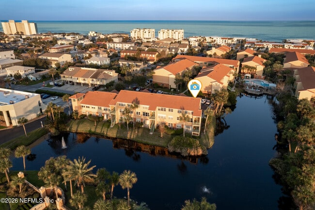 Building Photo - 204 Laguna Villa Blvd