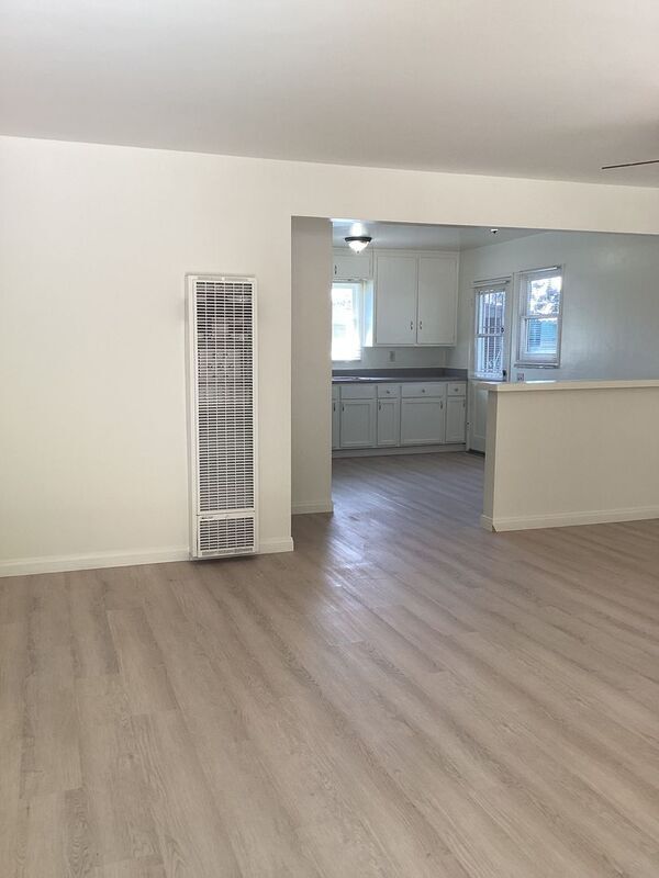 Building Photo - 10446 Ceres Ave