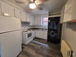 Building Photo - 354 Wilson Av
