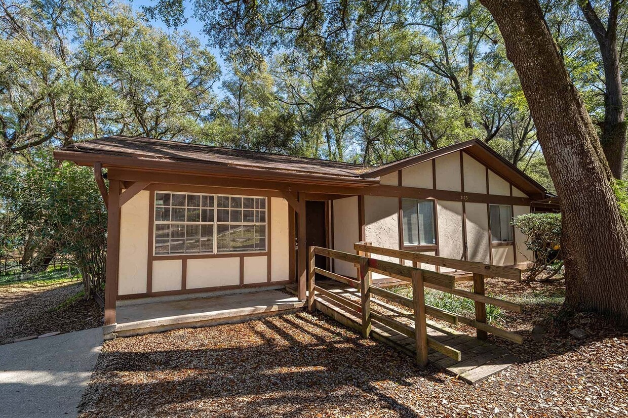 Photo - 3103 Pontiac Dr (Tallahassee, FL)