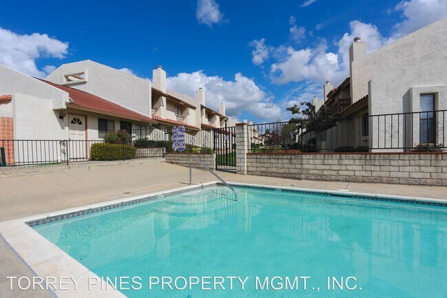 Foto del edificio - 1141 N Escondido Blvd
