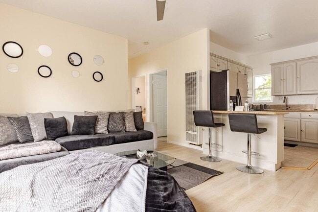 Building Photo - 4218 Dalton Ave