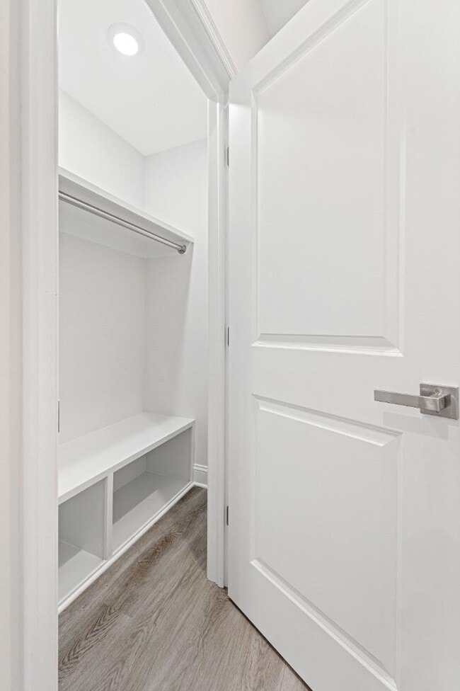 Photo - 2341 N College Ave Apartment