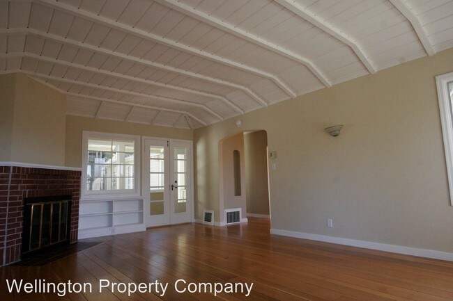 Building Photo - 3 br, 3.5 bath House - 5900 Alhambra Ave.