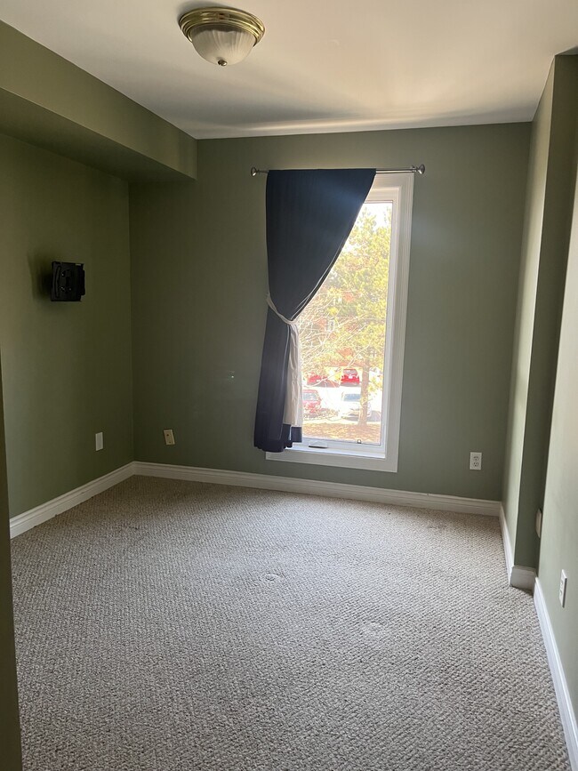 Photo du bâtiment - 107 Marisa Ln