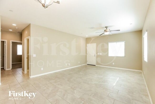 Foto del edificio - 21385 W Monte Vista Rd