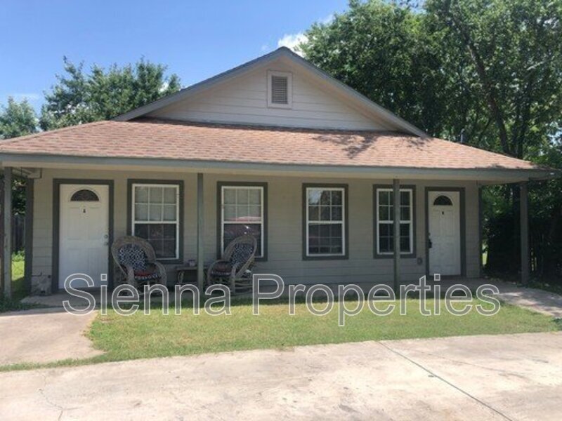 Foto principal - 6506 Santos St