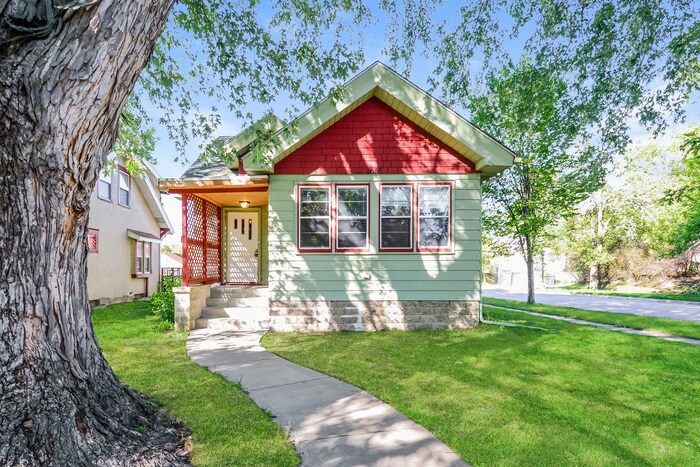 Foto principal - Quick-Move Special! Half Off Rent!