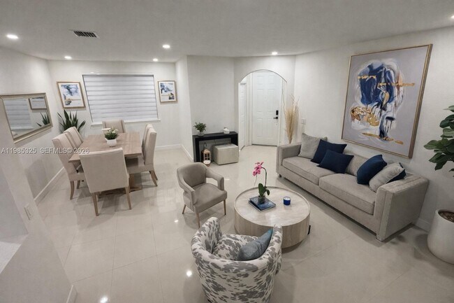 Foto del edificio - 7031 SW 165th Ave