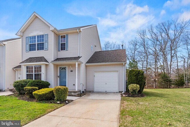 Foto del edificio - 32 Pebble Beach Ln